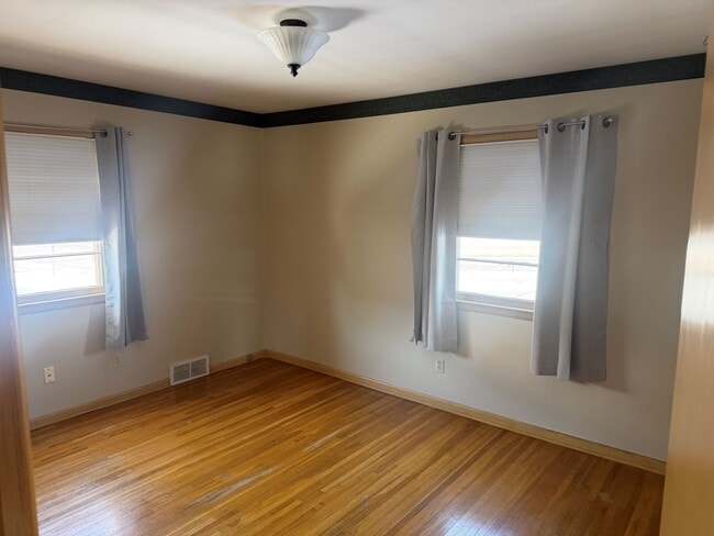 Foto del edificio - 901 S Clifton Ave