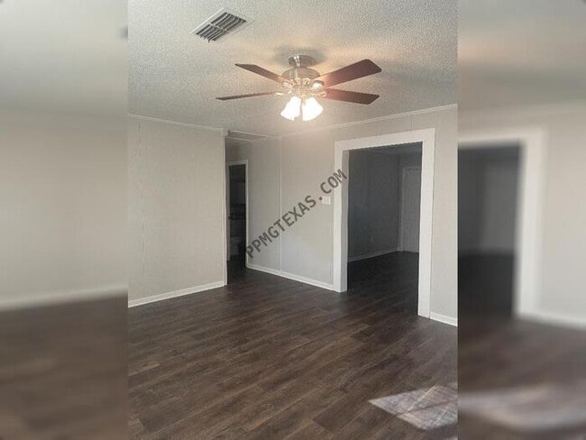 Building Photo - 2617 Carywood Dr. Bryant AR 72022