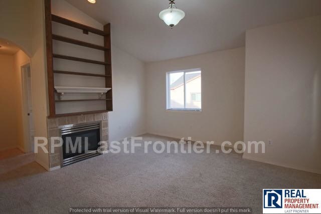 Foto del edificio - 7604 Melody Commons Ct