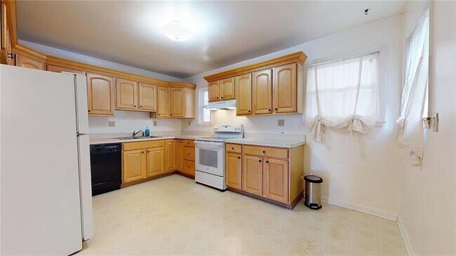 Foto del edificio - 2331 W Washington St
