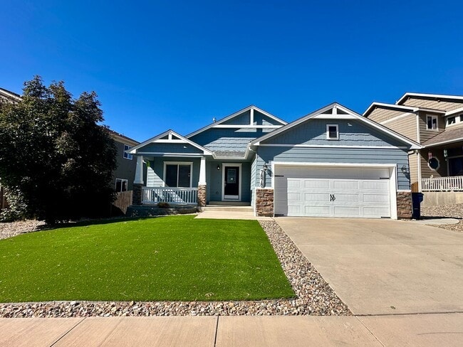 Building Photo - BEAUTIFUL 4BD HOME in MESA RIDGE with MOUN...