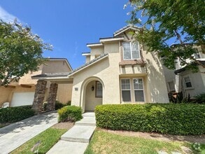 Building Photo - 42060 Veneto Dr