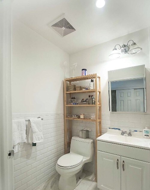 Foto del edificio - 320 E 6th St