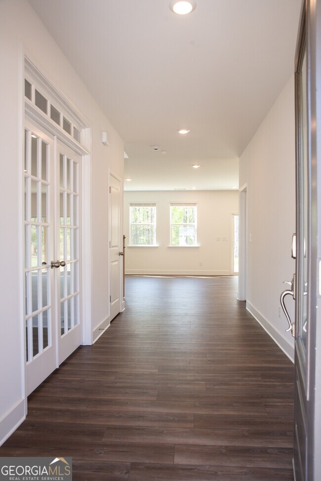 Foto del edificio - 86 Long Branch Trail