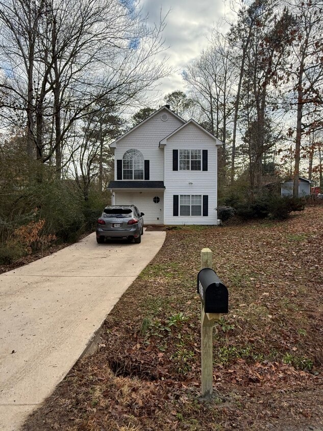 Photo - 2615 Impala Drive (Cumming, GA)