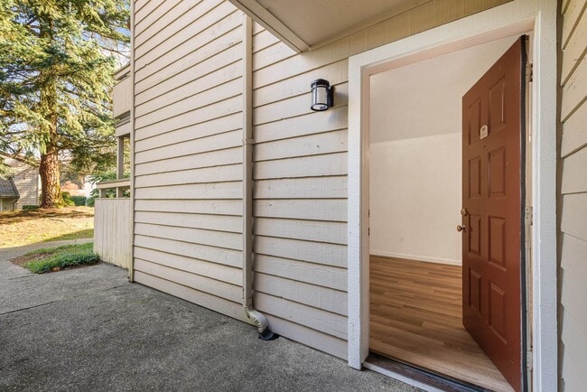 Foto del edificio - 14200 171st Ave NE