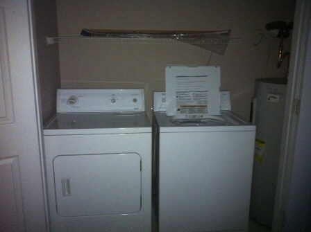 Foto del edificio - Available Now