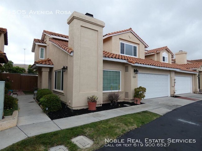 Building Photo - 1505 Avenida Rosa