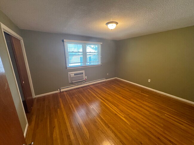Foto del edificio - 561 Chandler St