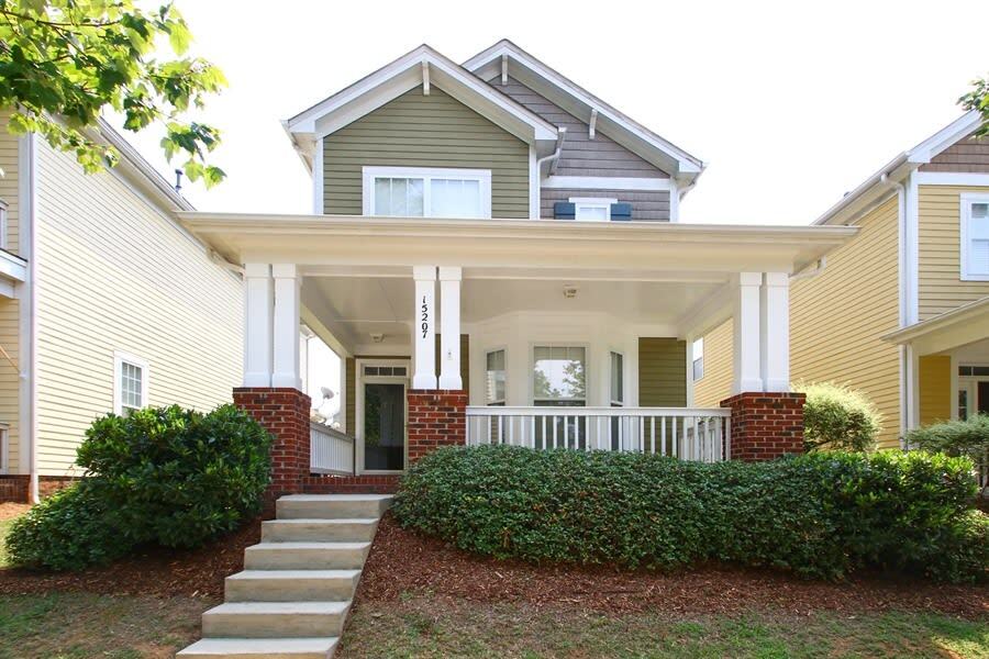Primary Photo - 15207 Barnsbury Dr