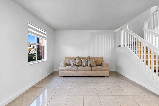 Foto del edificio - 12065 NW 24th Pl