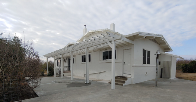 Foto del edificio - 6343 Meyers Rd