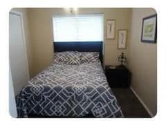 Foto principal - 3005 Larkin Ln