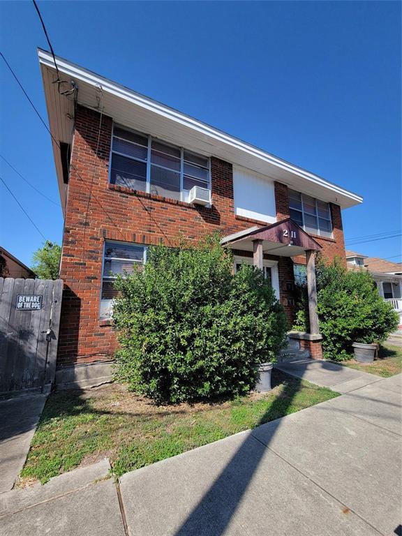 Building Photo - 2111 Freeman St