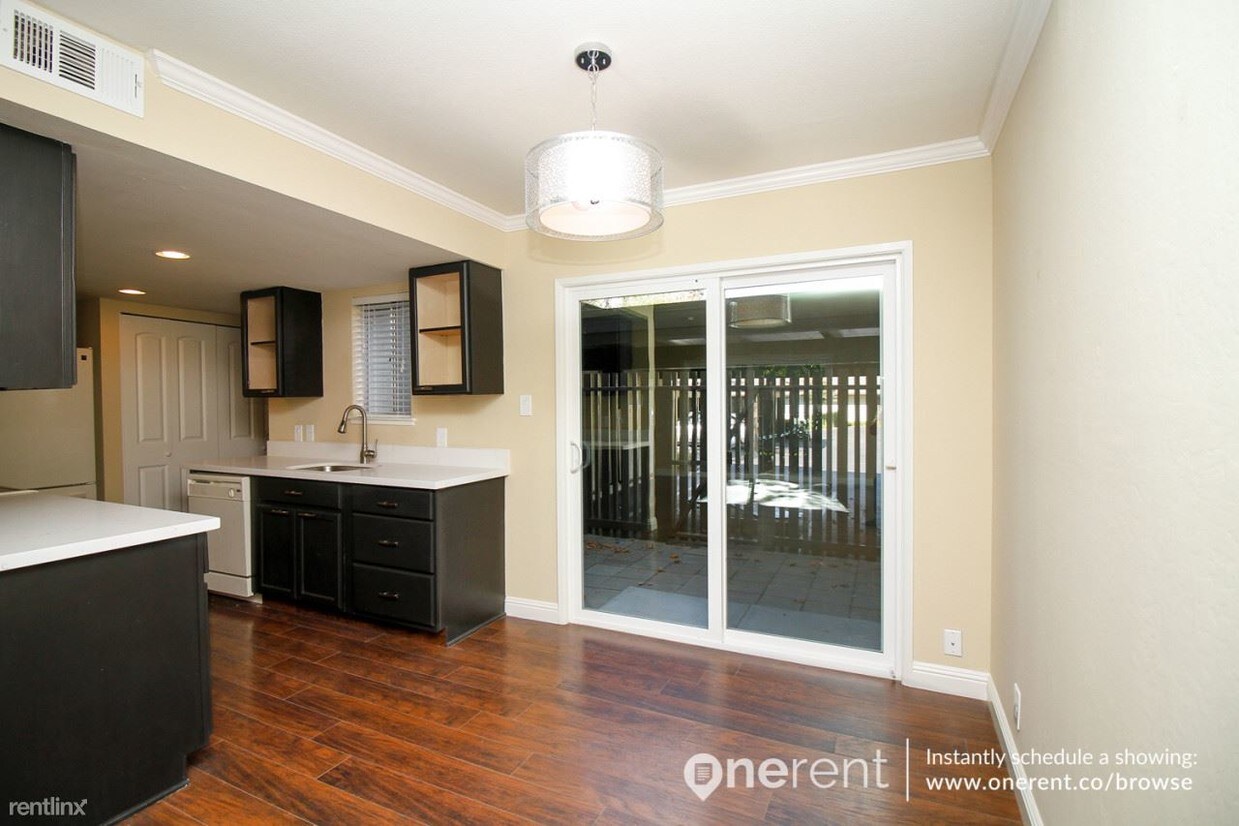Foto principal - 3934 Mulberry Dr