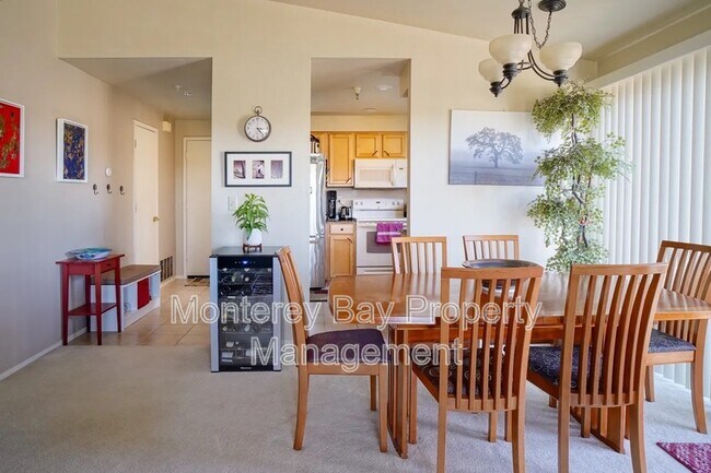 Foto del edificio - 612 Pheasant Ridge Rd