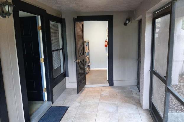 Foto del edificio - 14739 Norwood Oaks Dr