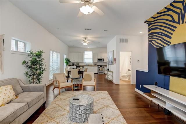 Primary Photo - 1606 Tribeca Way