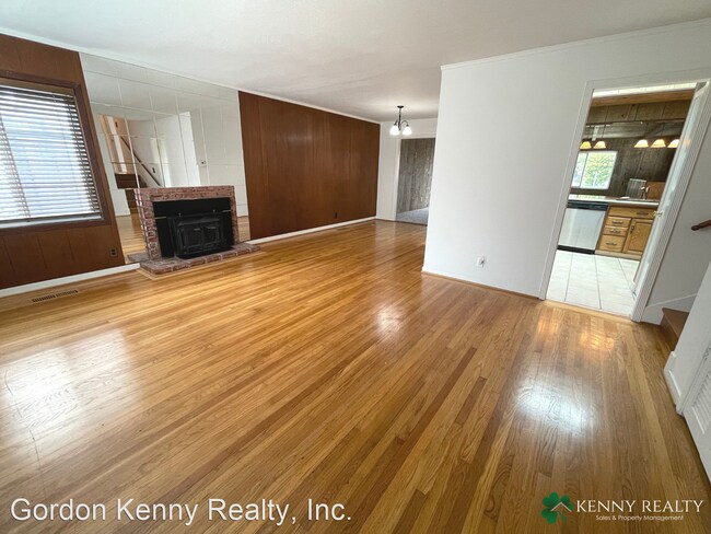 Building Photo - 4 br, 2 bath House - 212 Lomitas Avenue