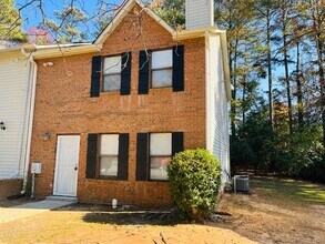 Building Photo - 5612 Windwood Rd