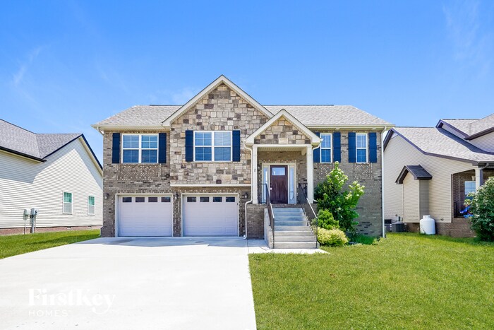 Primary Photo - 3717 Windhaven Ct