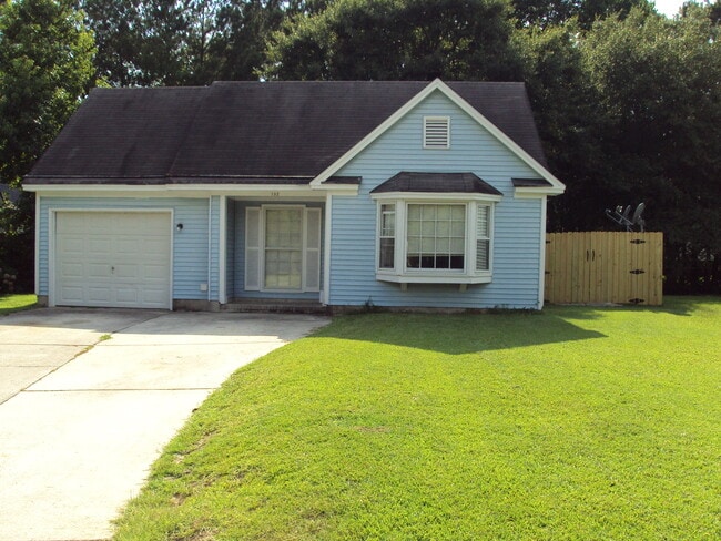 Building Photo - 132 Alston Cir