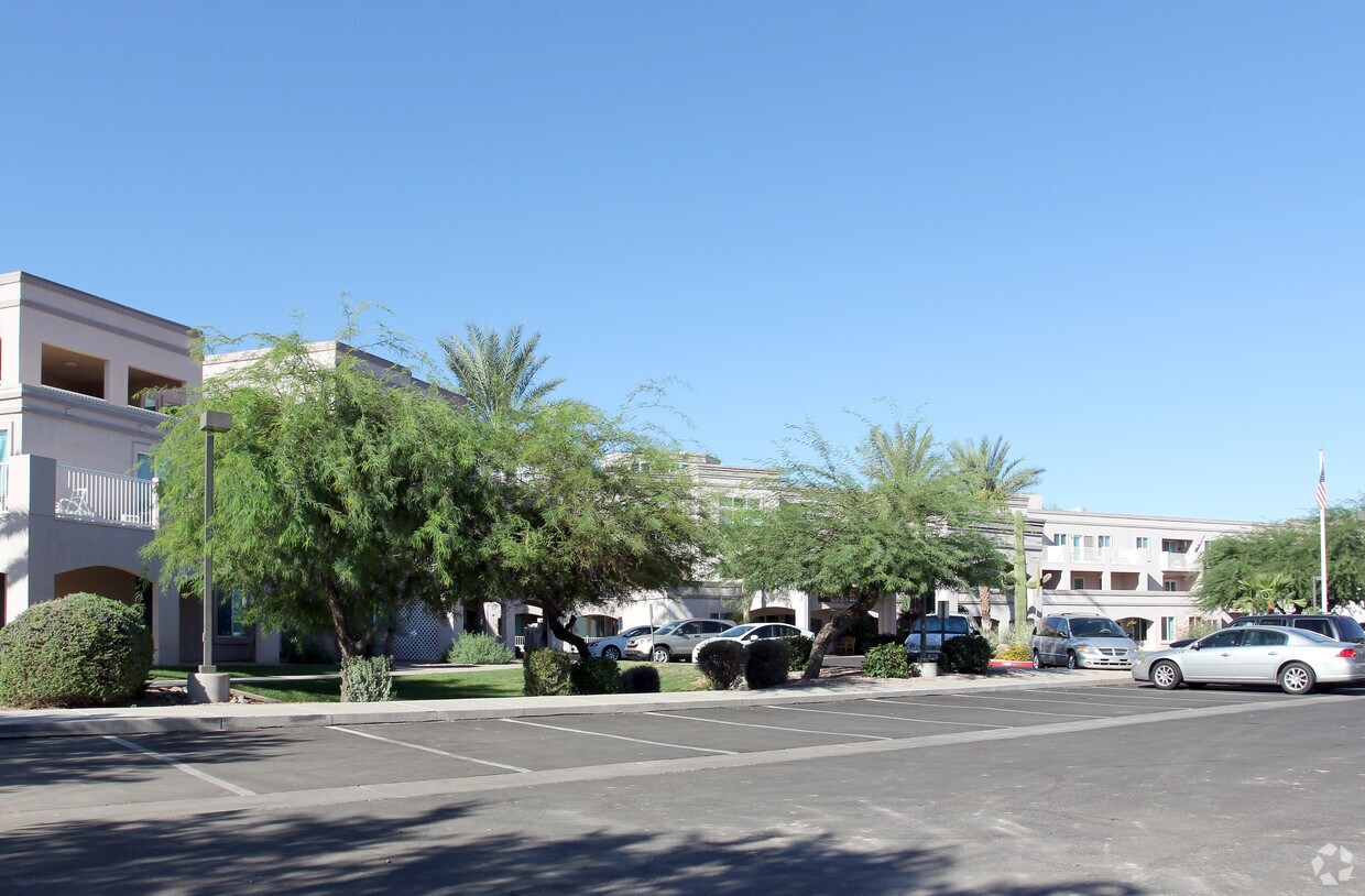 Vista De La Montana Apartments in Surprise, AZ