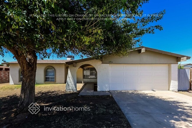 Building Photo - 4806 W Christy Dr