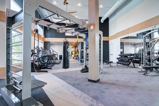 Foto del edificio - The Collier Sugar Hill Luxury Apartments