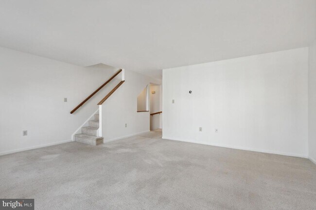 Foto del edificio - 18221 Fox Chase Cir