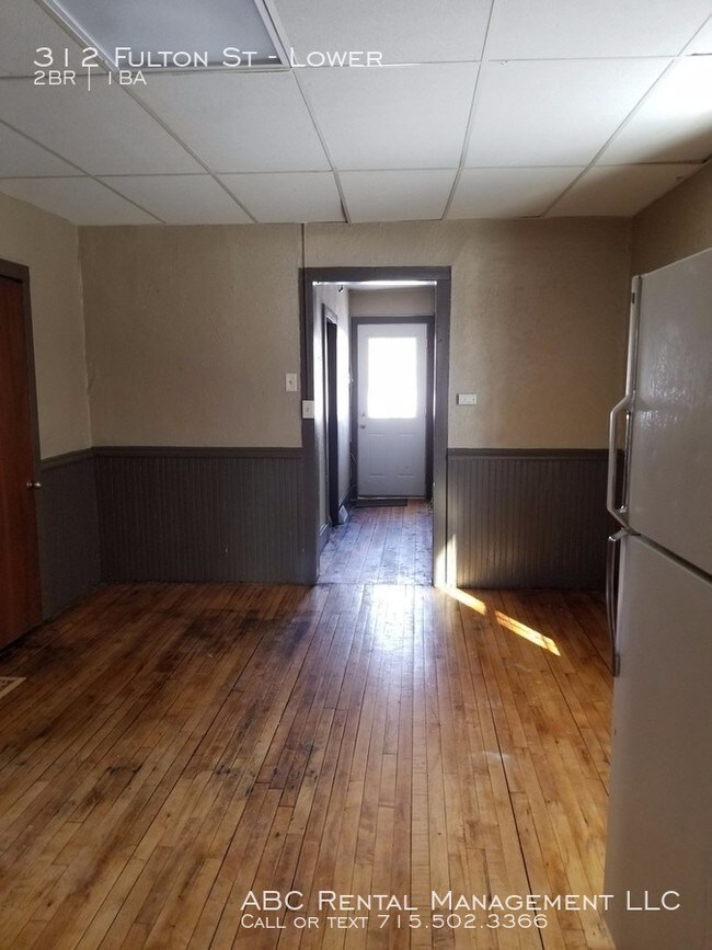 Foto del edificio - Lower Level 2 bedroom duplex