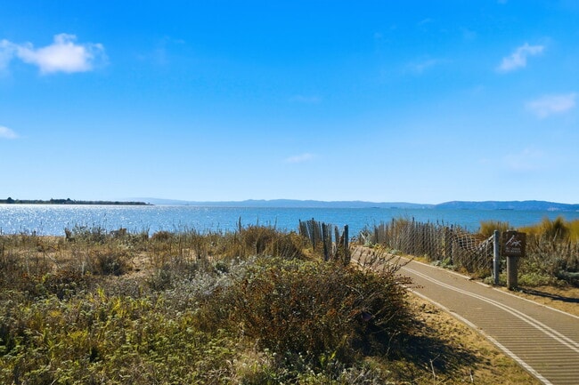 Photo - 418 Whitehall Rd Apartment