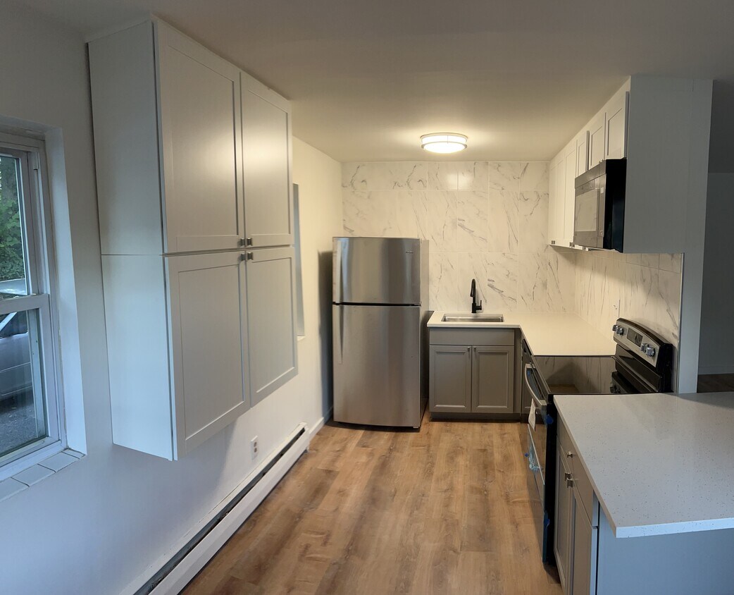 Main Line Court Apartments 97 Ashland Ave Bala Cynwyd, PA