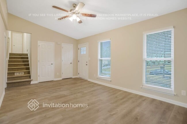 Building Photo - 4496 Fowler Ln