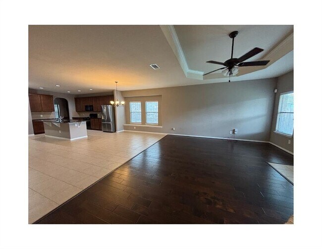 Foto del edificio - 15518 Huddleston Dr