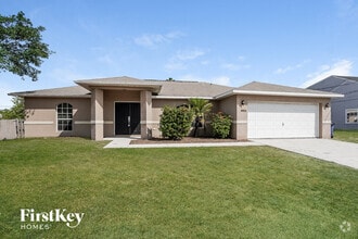 Building Photo - 18552 Spruce Dr W