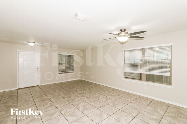 Foto del edificio - 20539 Cypress Gully Dr
