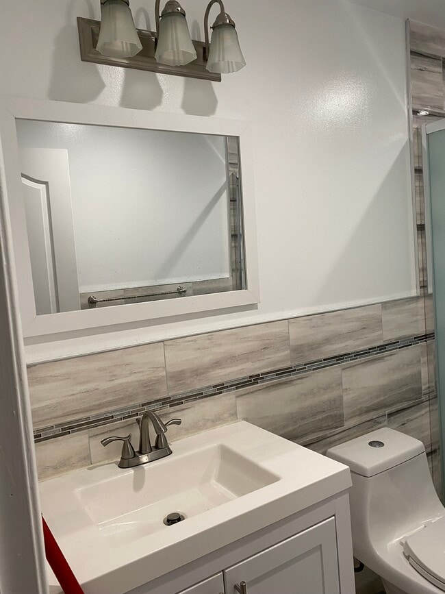 Building Photo - 1112 Elizabeth St