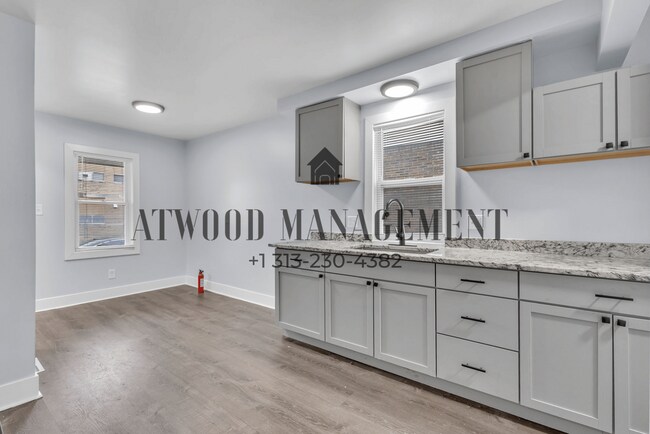 Foto del edificio - 7677 Westwood St
