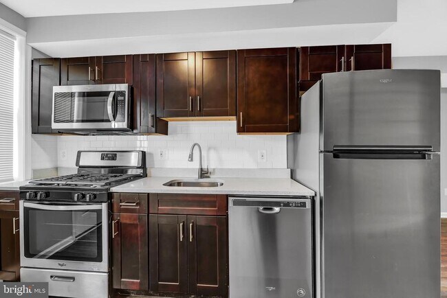 Foto del edificio - 22 N Abington Ave