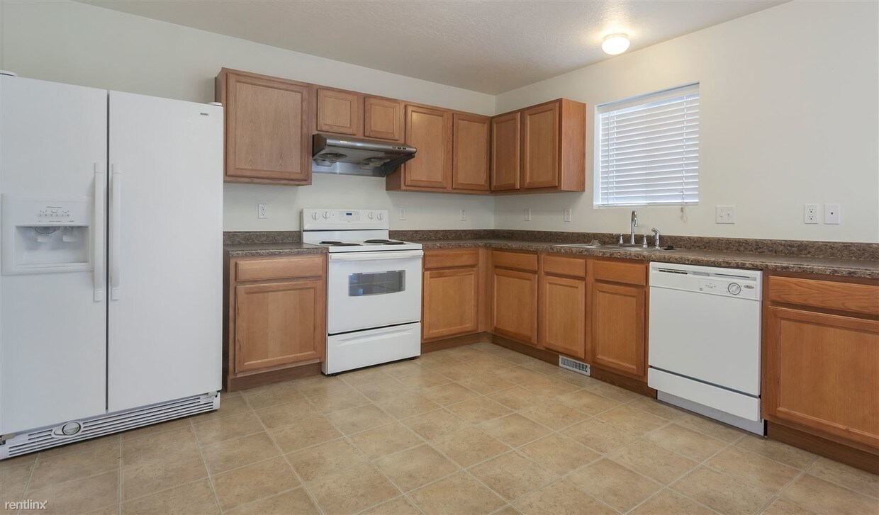 Foto principal - 8832 W Robie Ln