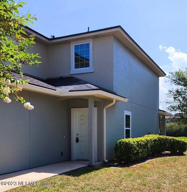 Building Photo - 143 Amistad Dr