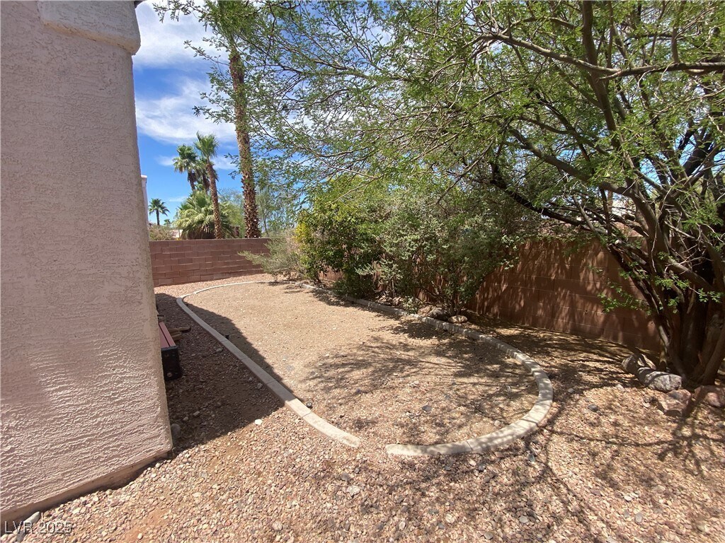 Building Photo - 2312 Cut Bank Trail