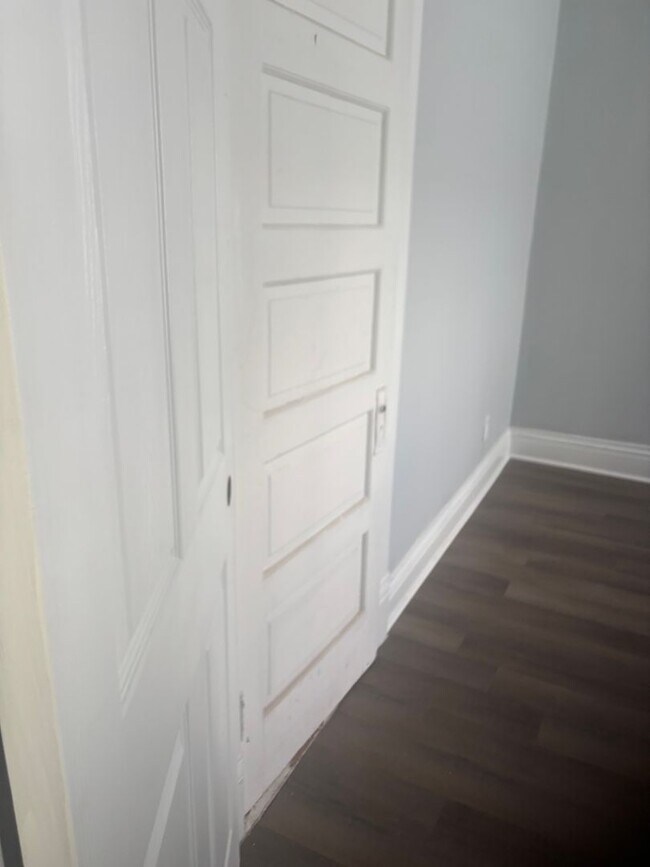 Foto del edificio - Newly Renovated 3-bedroom 2-bath house in ...