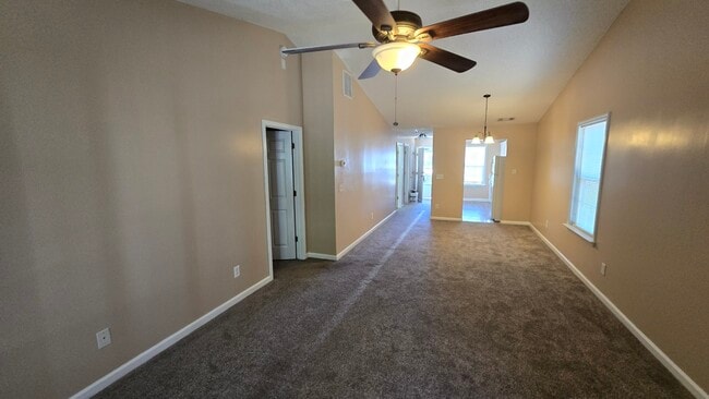 Building Photo - 1731 Summerwoods Ln