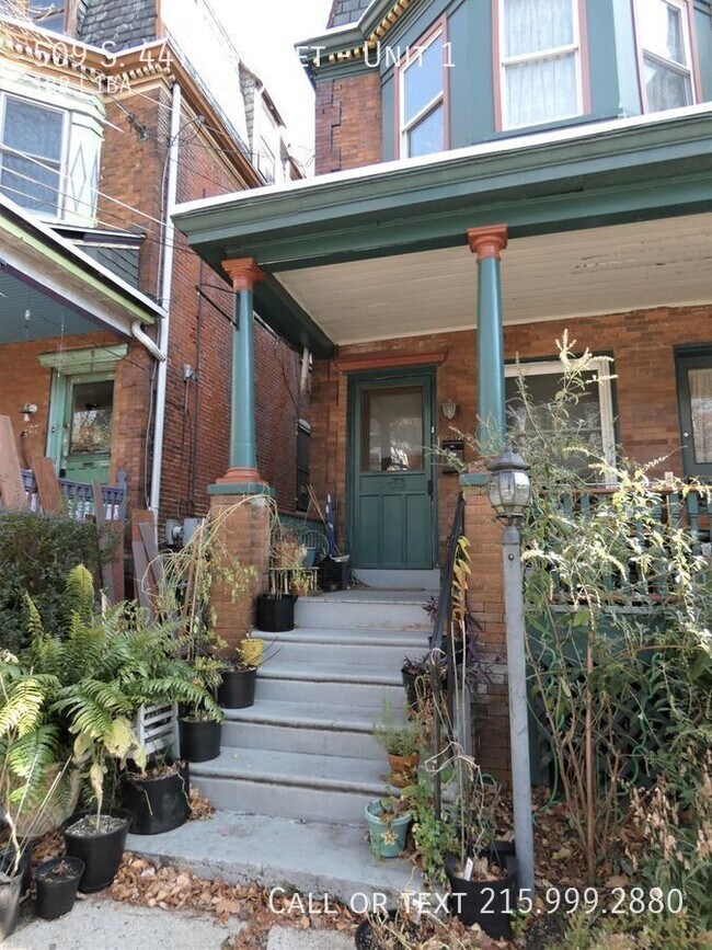 Building Photo - 509 S 44th St