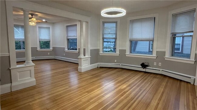Building Photo - 78 Massasoit Ave