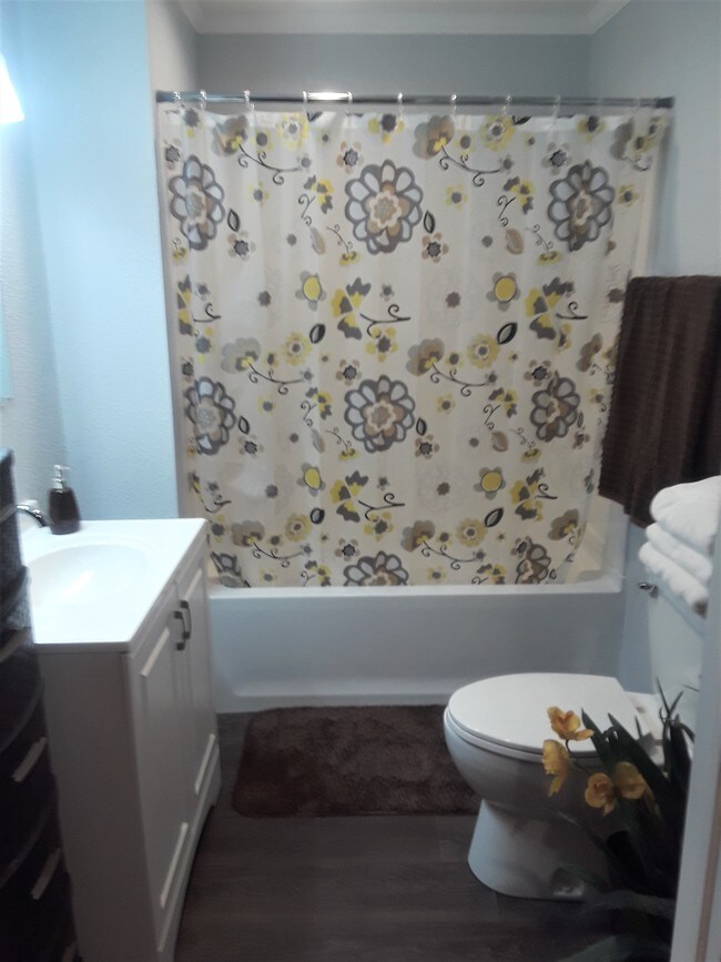 Foto del edificio - 160 Pleasant Hill Ln
