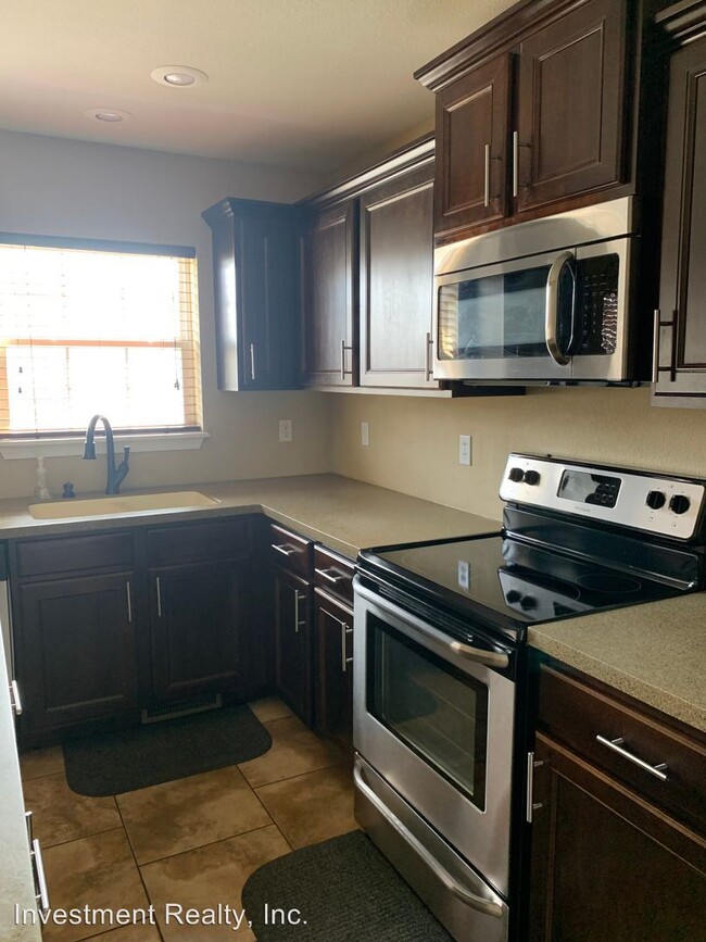 Building Photo - 4 br, 3 bath House - 16218 Hershey Rd