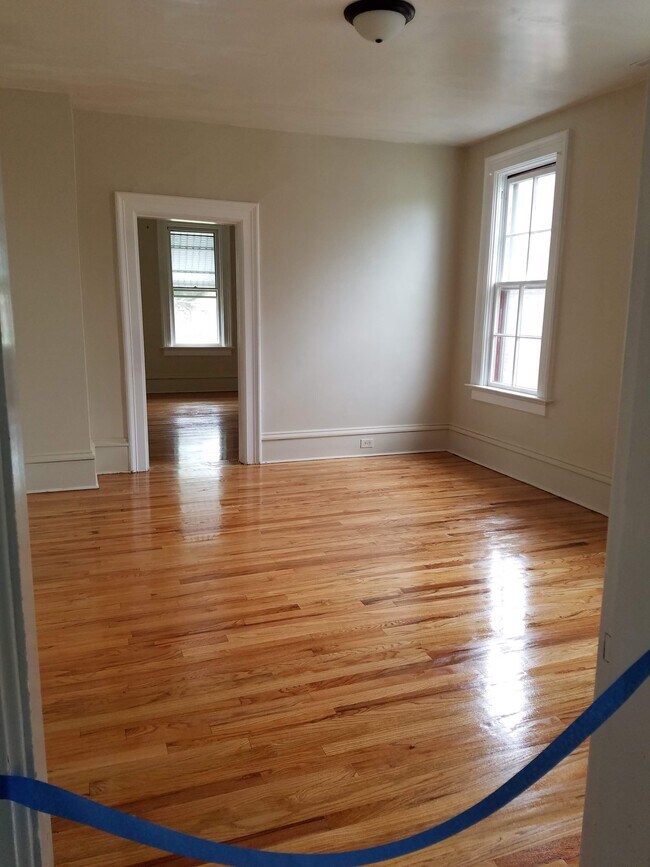 Dining Room OR Bedroom - 2403 Stafford St